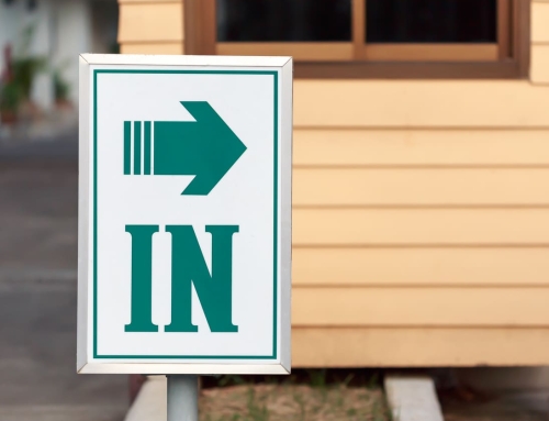 Why a Lightweight Signage should be your Priority